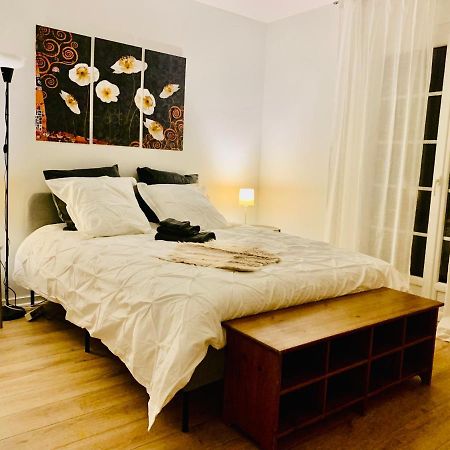 Bed and Breakfast Parc De Buc Buc  Esterno foto